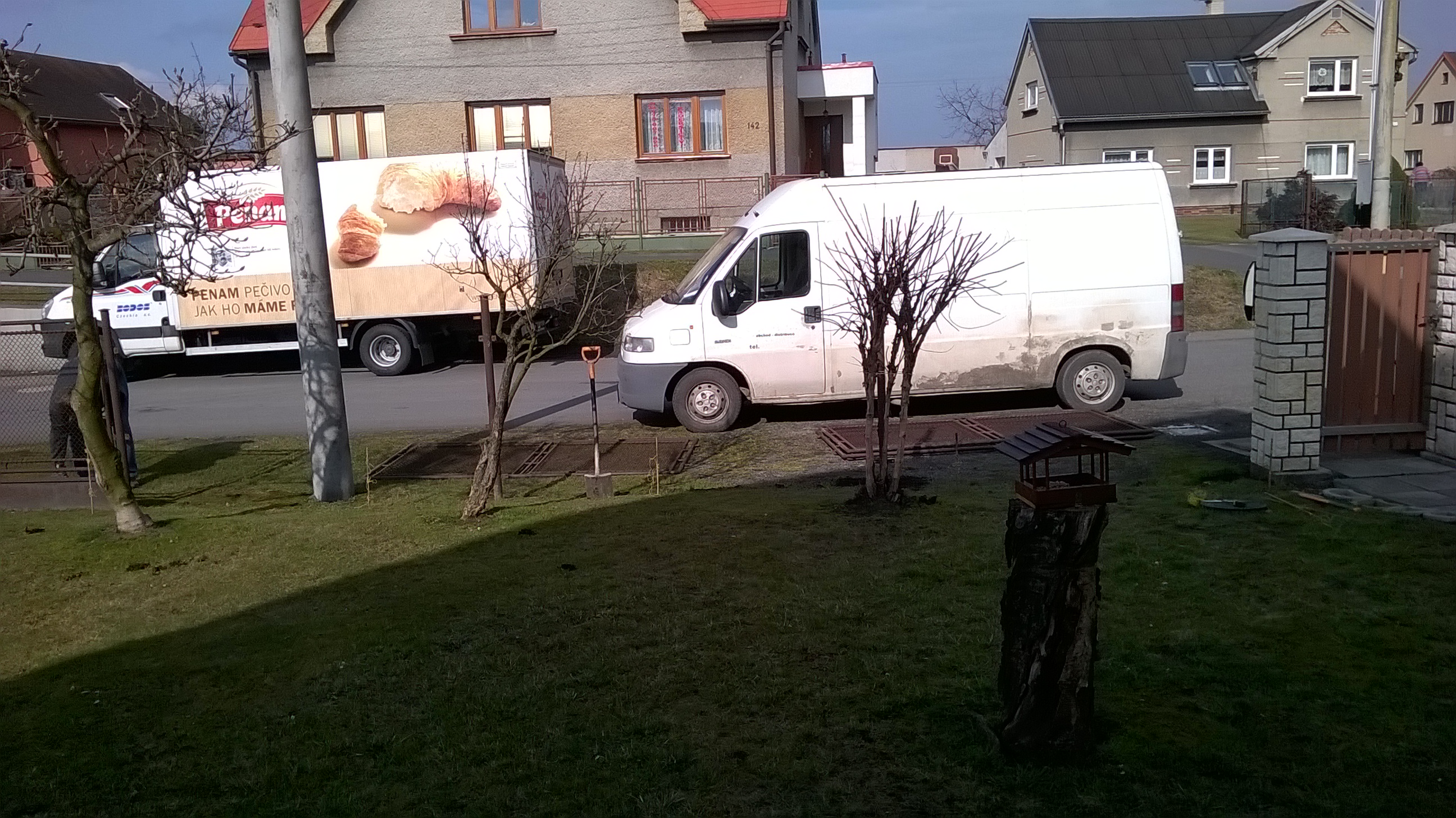 DEMONTÁŽ Demontáž plotu pletivo cena za metr
