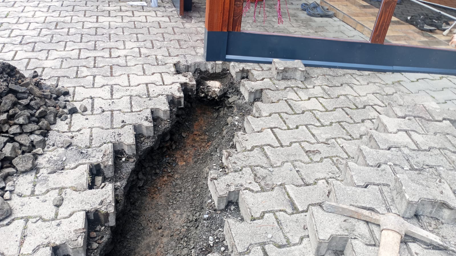 DEMONTÁŽ Odvoz a Likvidace původní betonového a jiného odpadu Cena za Mj do 1t